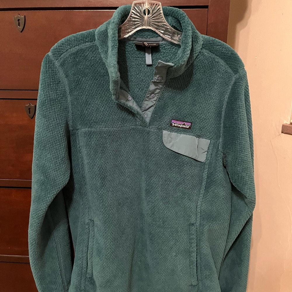 Patagonia pull over